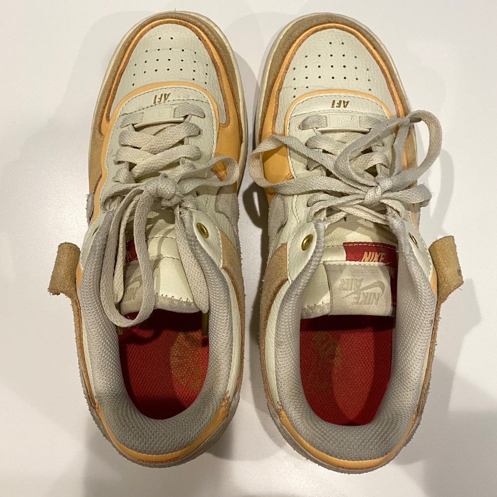 NIKE AIR FORCE SHADOW PEACH COLOR SIZE 8.5